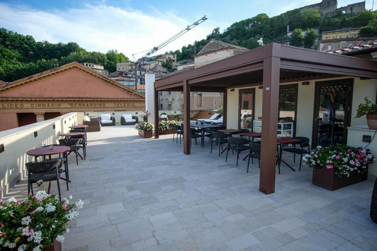 Dimora De Matera Luxury Suites โกเซนซา ภายนอก รูปภาพ